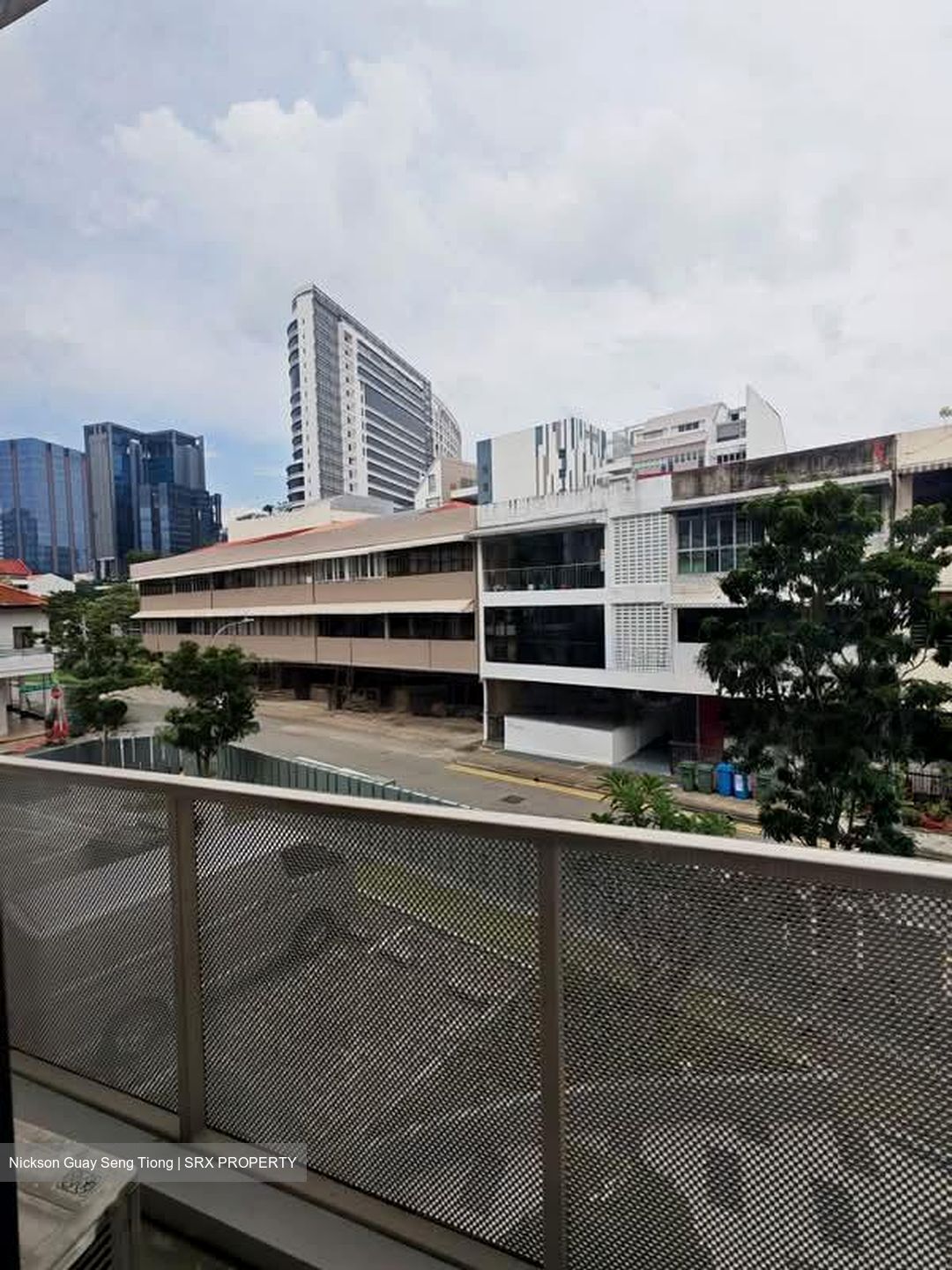 8 Farrer Suites (D8), Apartment #579272041